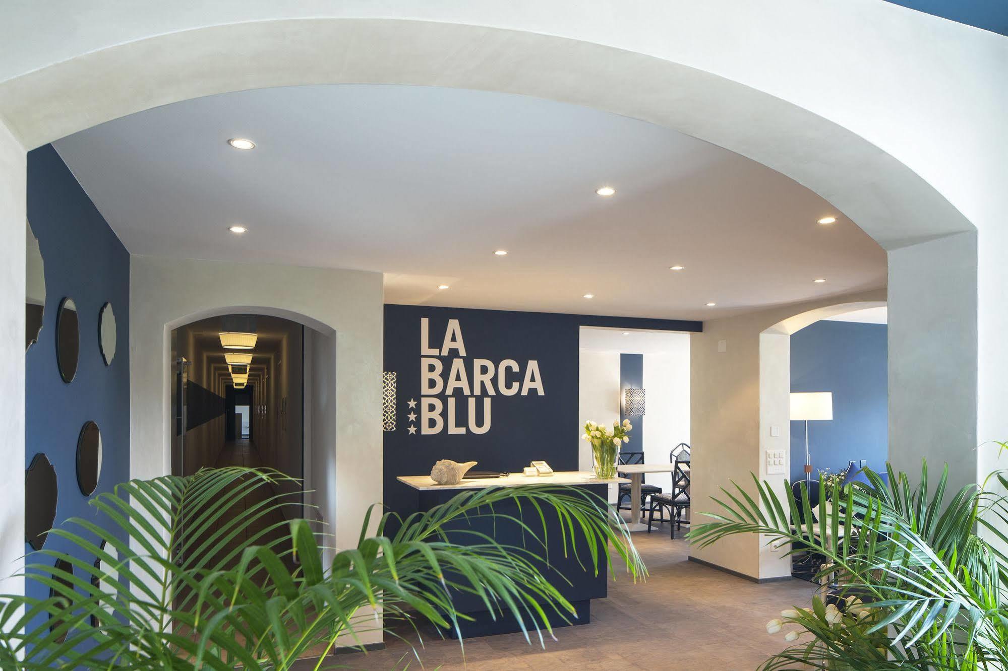 ホテル La Barca Blu Muralto エクステリア 写真